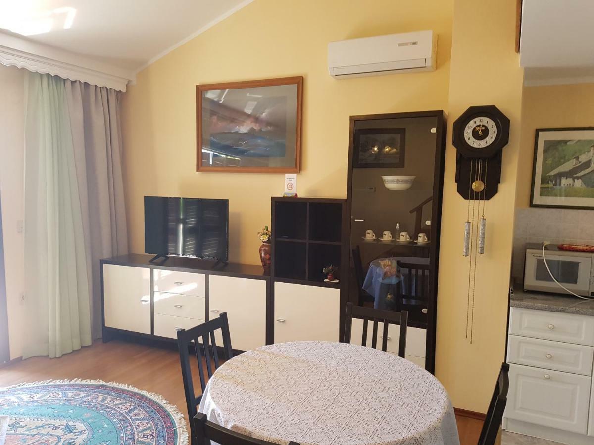 Apartments Villa Maran Umag Exterior photo